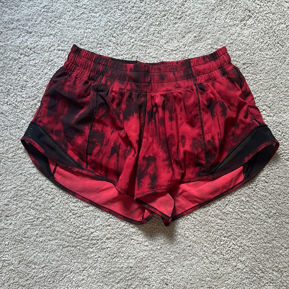lululemon hotty hot shorts